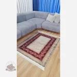 جزئیات فرش زمینه کِرم قرمز مدرن جنس مخمل تُرک استُپ دار ابعاد سفارشی