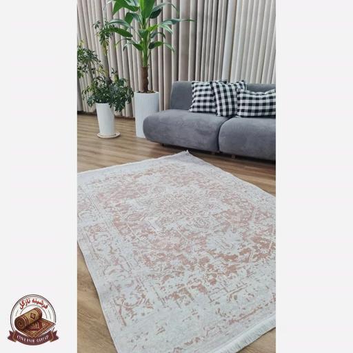 بررسی و مشخصات فرشینه مُدرن کِرم مخمل استُپ دار (ابعاد دلخواه) تولیدمیشهm196