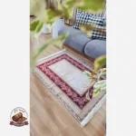 بررسی و مشخصات فرش زمینه کِرم قرمز مدرن جنس مخمل تُرک استُپ دار ابعاد سفارشی